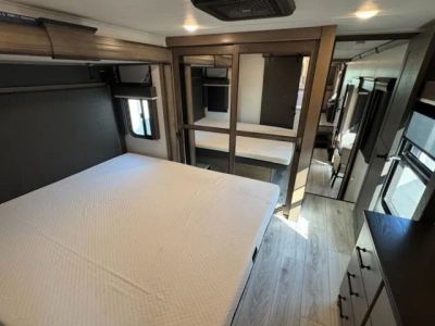 2024 Keystone RV Montana - Photo 19