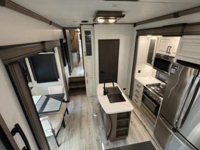2024 Keystone RV Montana - Photo 12