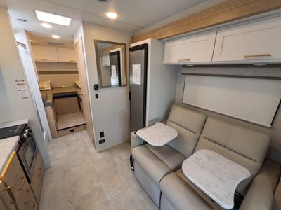 2026 Thor Motor Coach CHATEAU SPRINTER - Photo 7