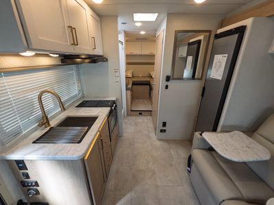 2026 Thor Motor Coach CHATEAU SPRINTER - Photo 6