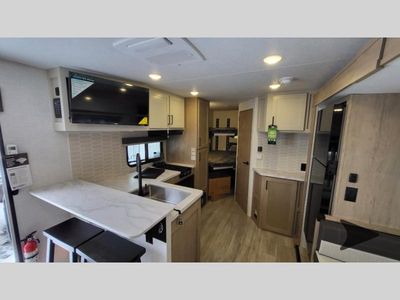 2026 Ember RV E-Series - Photo 7