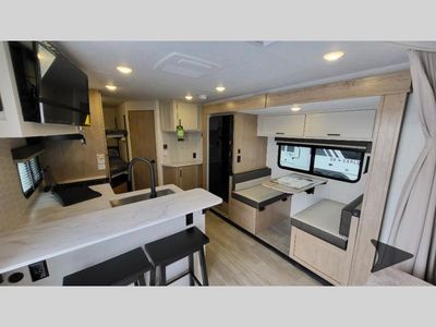 2026 Ember RV E-Series - Photo 6