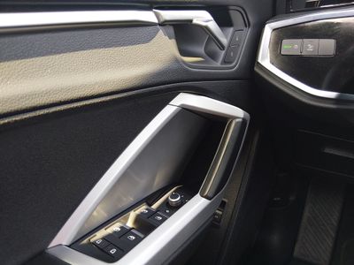 2023 Audi Q3 - Photo 13