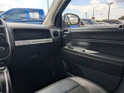 2016 Jeep Compass — photo 14 view