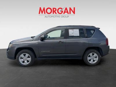 2016 Jeep Compass — interior view