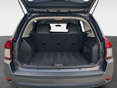 2016 Jeep Compass — photo 10 view