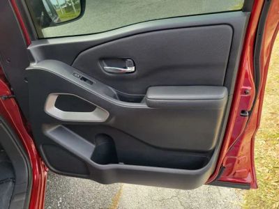 2023 Nissan Frontier — photo 34 view