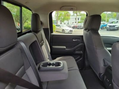 2023 Nissan Frontier — photo 30 view
