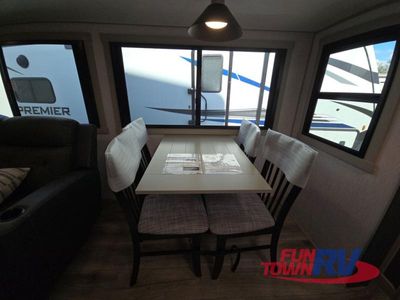 2024 Forest River RV Wildwood Heritage Glen - Photo 27