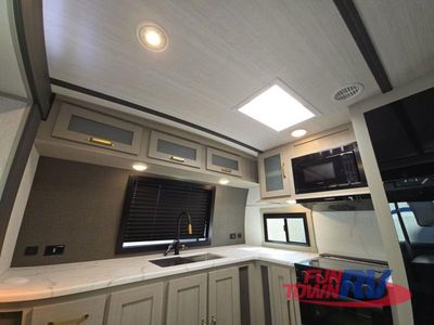 2024 Forest River RV Wildwood Heritage Glen - Photo 26