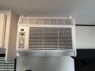 2026 Jayco Jay Flight SLX — photo 14 view