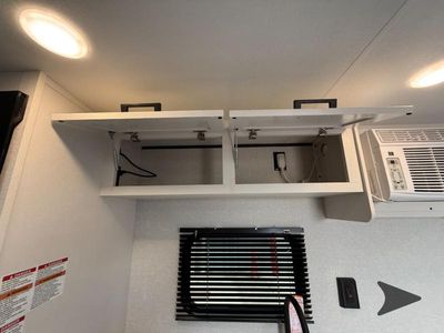 2026 Jayco Jay Flight SLX — photo 13 view