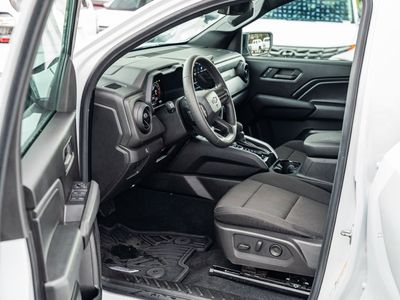 2024 Chevrolet Colorado - Photo 19