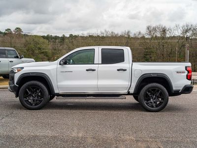 2024 Chevrolet Colorado - Photo 3
