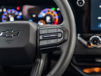 2024 Chevrolet Colorado - Photo 28