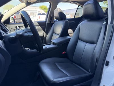 2014 Infiniti Q50 - Photo 12