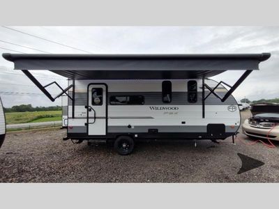 2025 Forest River RV Wildwood FSX - Photo 13
