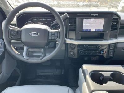 2026 Ford F-350SD — photo 10 view