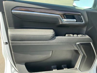 2026 Chevrolet Silverado 1500 — photo 16 view