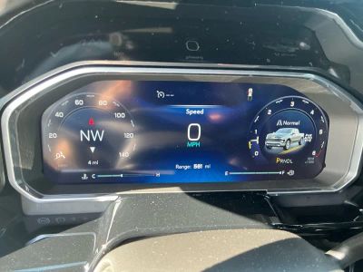 2026 Chevrolet Silverado 1500 — photo 11 view