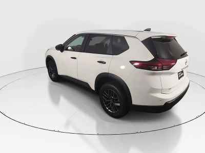 2024 Nissan Rogue - Photo 5
