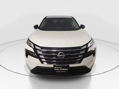 2024 Nissan Rogue - Photo 2