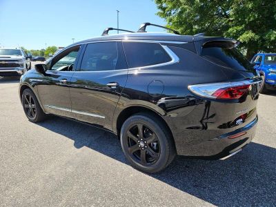 2023 Buick Enclave — detail view