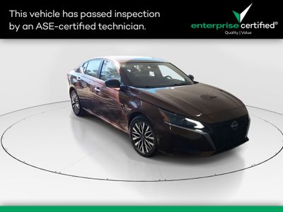 2024 Nissan Altima - Photo 1