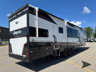 2026 Jayco Seismic - Photo 4