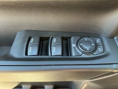 2026 Chevrolet Silverado 1500 - Photo 16