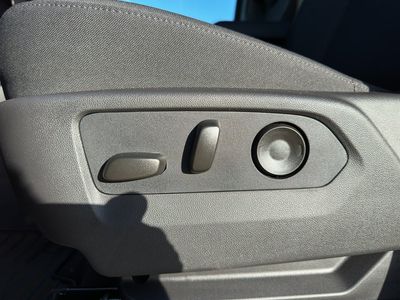 2026 Chevrolet Silverado 1500 - Photo 17