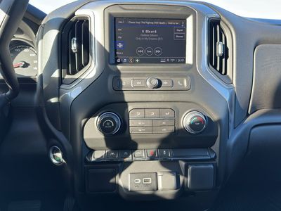 2026 Chevrolet Silverado 1500 - Photo 11