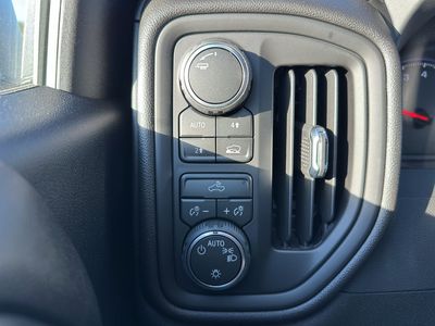 2026 Chevrolet Silverado 1500 - Photo 14