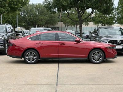 2023 Honda Accord - Photo 3