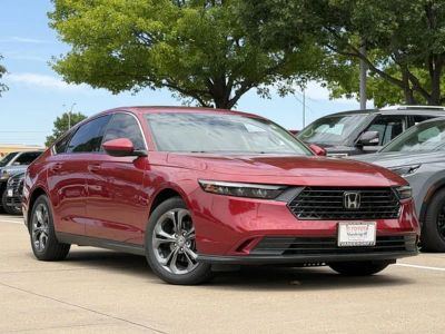 2023 Honda Accord - Photo 2