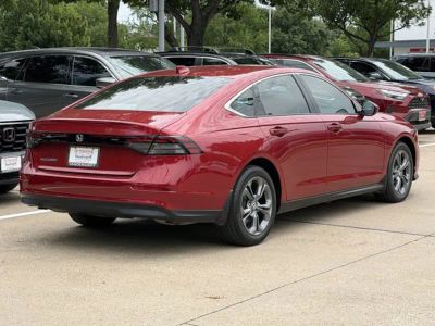 2023 Honda Accord - Photo 4