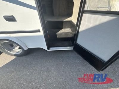 2026 Gulf Stream RV Yellowstone - Photo 11