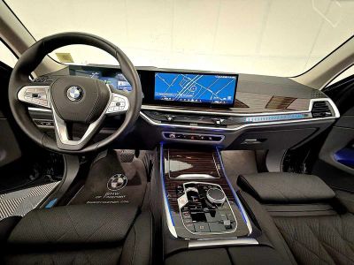 2026 BMW X7 xDrive40i — photo 15 view