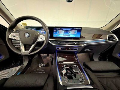 2026 BMW X7 xDrive40i — photo 16 view