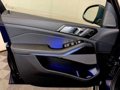 2026 BMW X7 xDrive40i — photo 10 view