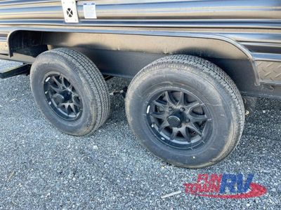 2025 Forest River RV Cherokee Grey Wolf - Photo 6