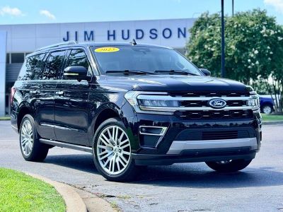 2023 Ford Expedition — side profile view