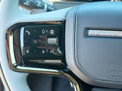 2026 Land Rover Range Rover Velar — photo 37 view