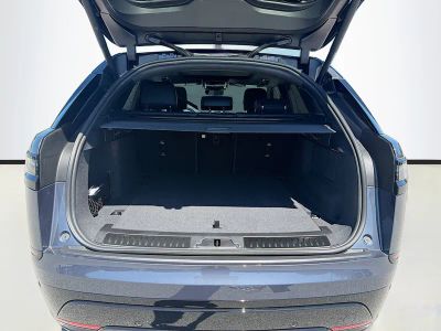 2026 Land Rover Range Rover Velar — photo 12 view