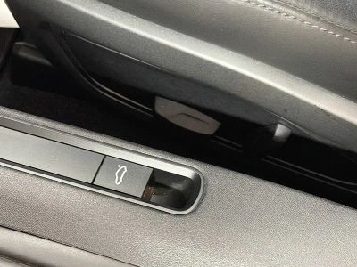 2023 Porsche 911 — photo 21 view