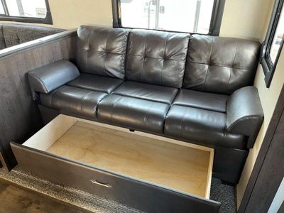 2018 Forest River RV Salem - Photo 22