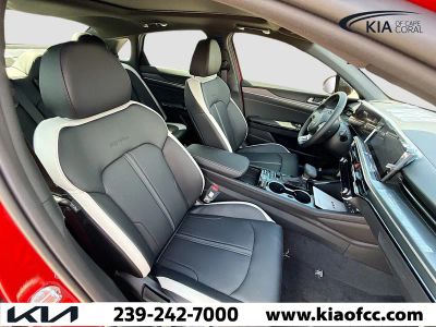 2026 Kia K5 — photo 13 view