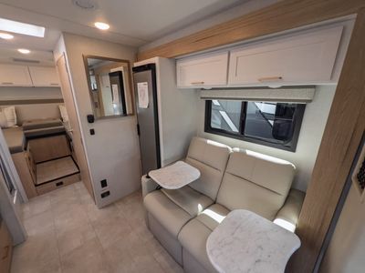 2026 Thor Motor Coach CHATEAU SPRINTER - Photo 7