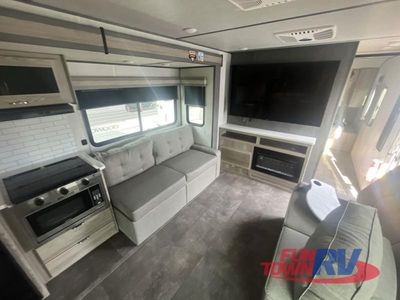 2025 Forest River RV Wildwood FSX — photo 27 view