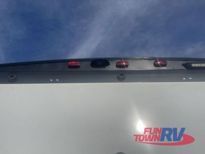 2025 Forest River RV Wildwood FSX — photo 15 view